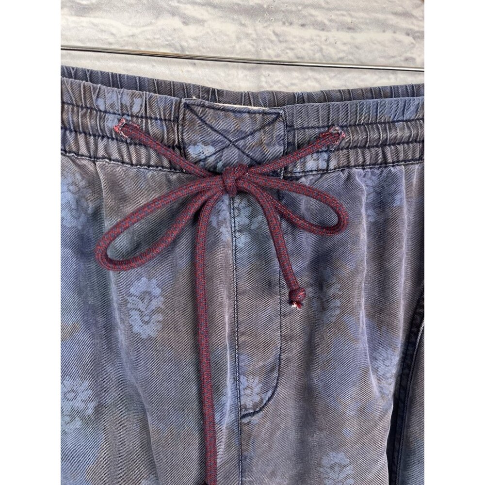 BY ANTHROPOLOGIE Women's Navy Sublte Floral Elastic Waist Joggers Small - Picture 3 of 6